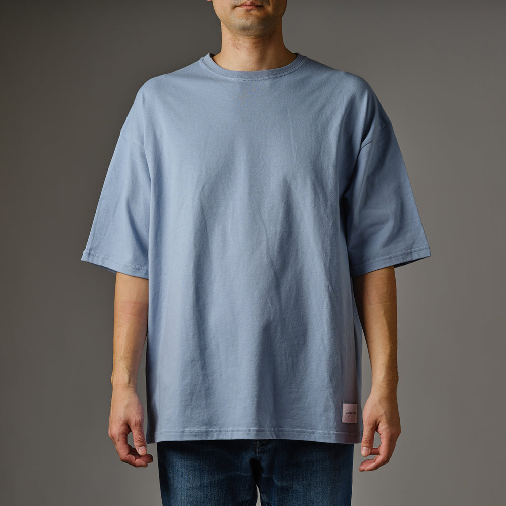 
                      
                        "CLASSIC LOGO" back print T-shirt
                      
                    